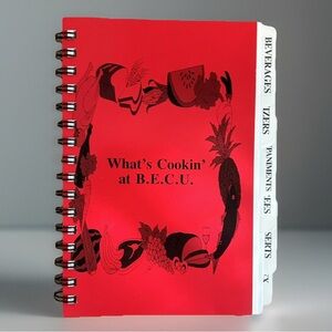 1992 BECU COOKBOOK Boeing Credit Union NW Harvest Fundraiser 239 Pages